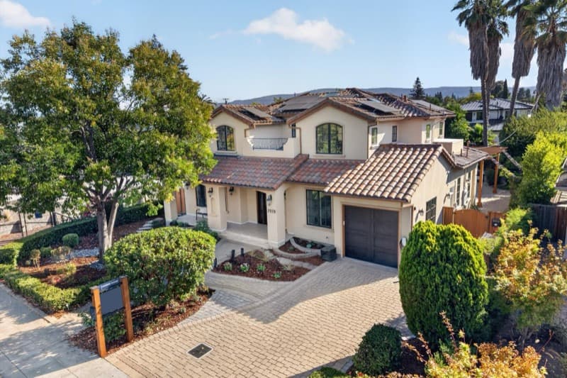 2928 Bryant St, Palo Alto — sold by MK Group